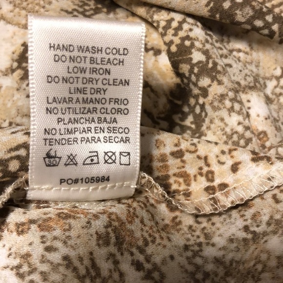 STACCATO Animal Print V-Neck Faux Wrap Front Animal Print Long Sleeve Blouse - Picture 5 of 14